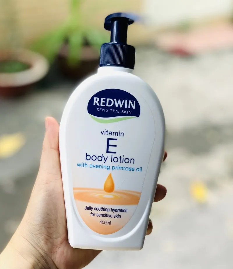 Kem Redwin body vitamin E & EPO 400ml_1